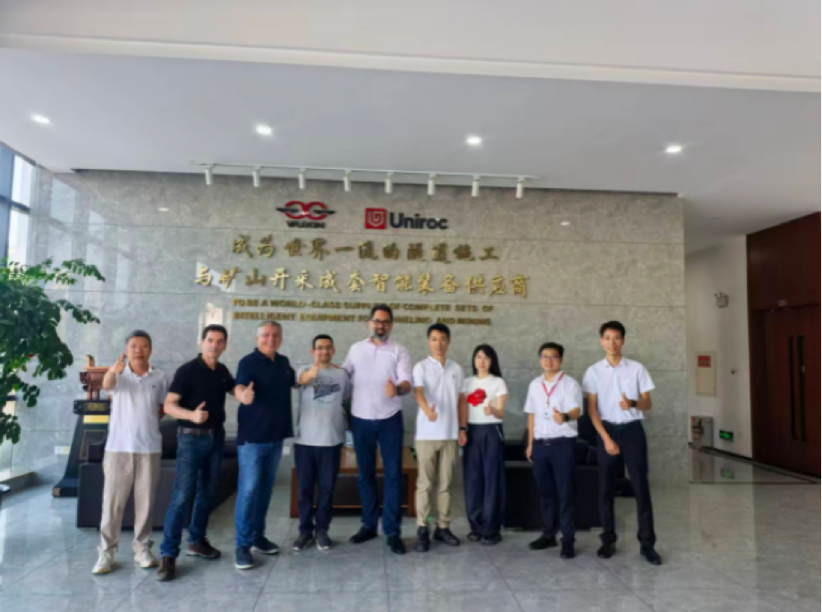 Compra por Lote de Equipos de Minería en Sudamérica